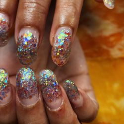 Creative Nail Salon