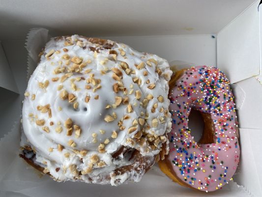 ROUND ROCK DONUTS - 2093 Photos & 2860 Reviews - 106 W Liberty Ave