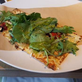 Seasons 52 - Half Garlic Pesto Chicken Flatbread - New American Near Me - Albuquerque, New Mexico Seasons 52 - Half Garlic Pesto Chicken Flatbread - New American Near Me - Albuquerque, New Mexico