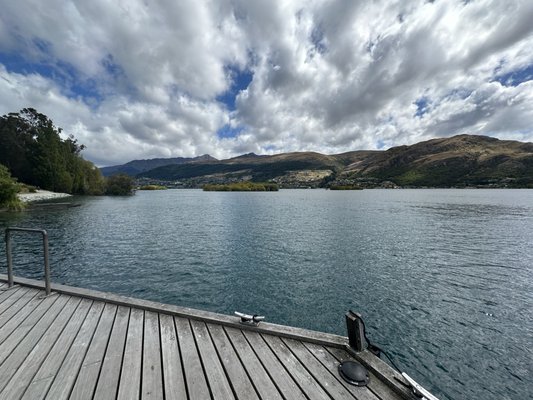 Hilton Queenstown Resort & Spa by null