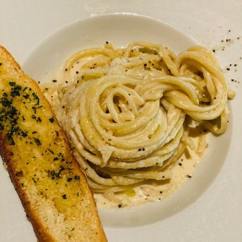 GIADA - Cacio e Pepe - Italian Near Me - Las Vegas, Nevada GIADA - Cacio e Pepe - Italian Near Me - Las Vegas, Nevada