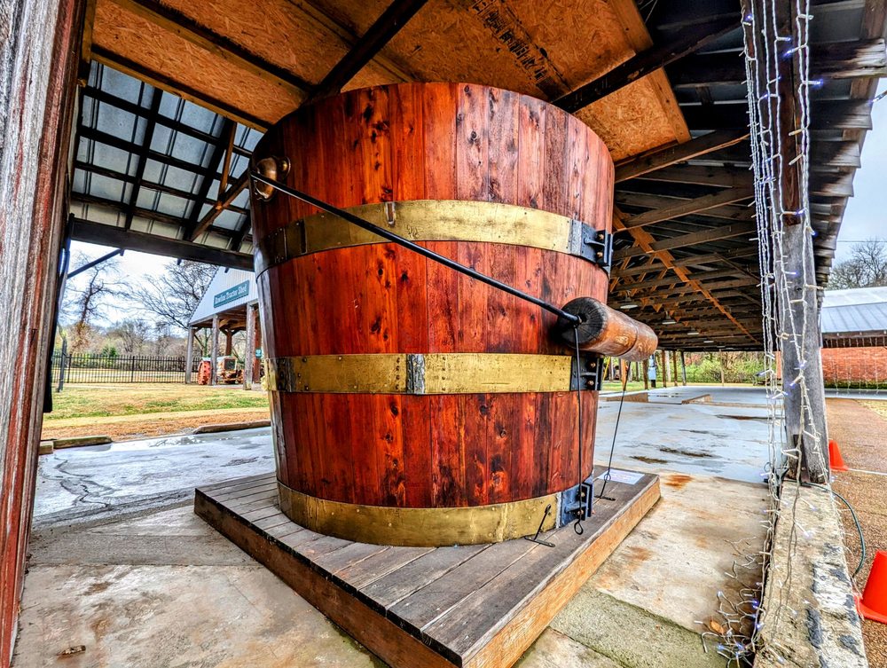 CANNONSBURGH VILLAGE Updated November 2024 194 Photos & 14 Reviews