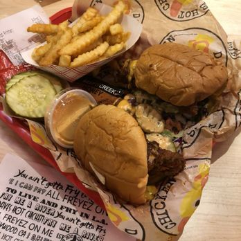 Dave's Hot Chicken - Chicken Shop Near Me - Irvine, California Dave's Hot Chicken - Chicken Shop Near Me - Irvine, California