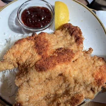 Stellwerk - Snitzel - Cafes Near Me - Linz, 4 Stellwerk - Snitzel - Cafes Near Me - Linz, 4