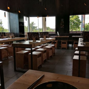 KINTON RAMEN COMMERCE GATE - I guess it was sooo busy that the waitress didn't have time to remember our order. - Ramen Near Me - Markham, Ontario KINTON RAMEN COMMERCE GATE - I guess it was sooo busy that the waitress didn't have time to remember our order. - Ramen Near Me - Markham, Ontario