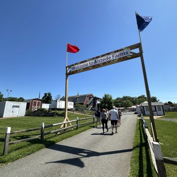 Alstede Farms - Fruits & Veggies Near Me - Chester, New Jersey