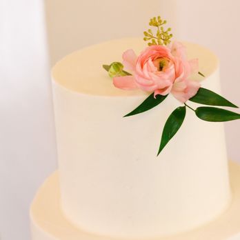 Cloud 9 Bakery - Bakeries Near Me - Miami, Florida Cloud 9 Bakery - Bakeries Near Me - Miami, Florida