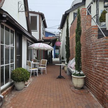 The B8kery by Selanne - Entrance - Bakeries Near Me The B8kery by Selanne - Entrance - Bakeries Near Me