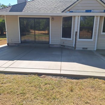J Garcia Concrete - back patio used to be a rotten deck - Masonry/Concrete Near Me