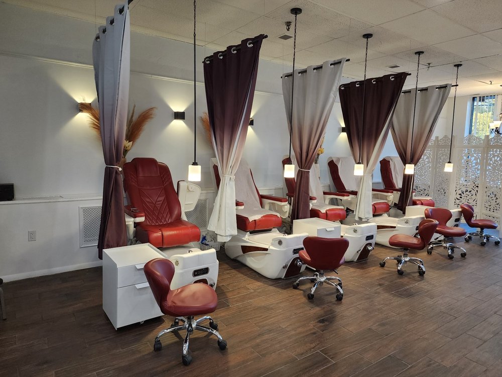 LAVISH NAILS & SPA Updated October 2024 25 Photos & 12 Reviews