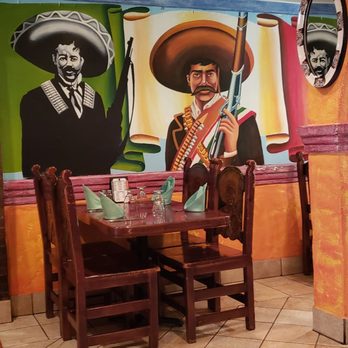 Zapata - Beautiful decor - Mexican Near Me - Palisades, New York Zapata - Beautiful decor - Mexican Near Me - Palisades, New York
