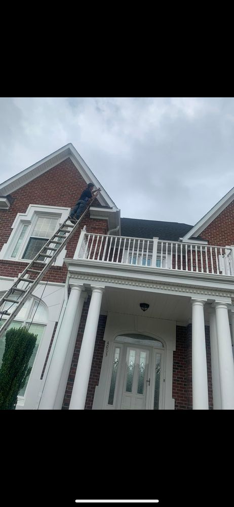 Slide of All Aces Home Renovations