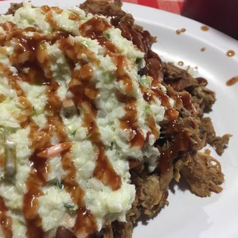 Bucky Bee's BBQ - Barbeque Near Me - Cave City, Kentucky