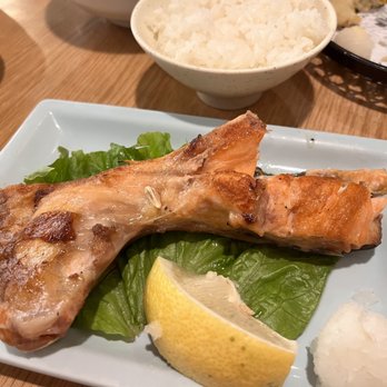 Taihei - Broiled salmon collar (Combo special) - Sushi Bars Near Me - Monterey Park, California Taihei - Broiled salmon collar (Combo special) - Sushi Bars Near Me - Monterey Park, California