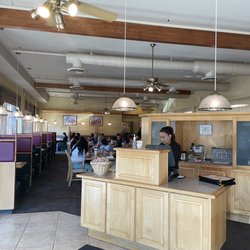 Elmer's Restaurant - From front door looking into the restaurant