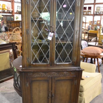 The Insyde Outsyde Shop - Leaded Glass - Antiques Near Me - Chattanooga, Tennessee The Insyde Outsyde Shop - Leaded Glass - Antiques Near Me - Chattanooga, Tennessee