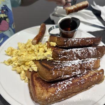 Hay Jay Cafe - Cafes Near Me - Bennington, Nebraska
