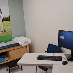 Southern California Orthopedic Institute - Exam room