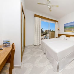 Occidental Ibiza - Barceló Pueblo Ibiza. Rooms