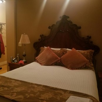 Hotel 1110 - Hotels Near Me - Monterey, California Hotel 1110 - Hotels Near Me - Monterey, California