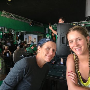 Murphy's Irish Pub - Irish Pub Near Me - Puerto Vallarta, JAL