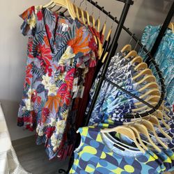 Sweet Violet Boutique - Summer colors