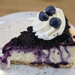 Laurannae - Blueberry Cheesecake