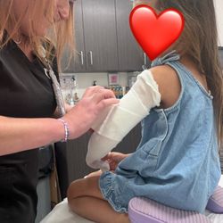 Reno Orthopedic Center ROC Express Urgent Care - The lady who put her cast on was so fun and sweet! My daughter had a smile on her face the whole time.