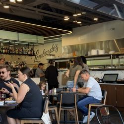 Lombardo's Deli & Bistro