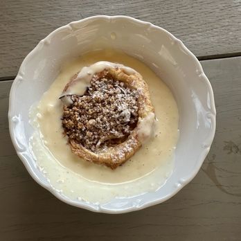 Kuchyň - Pear tart - Czech Near Me - Praha 1, Puerto Rico