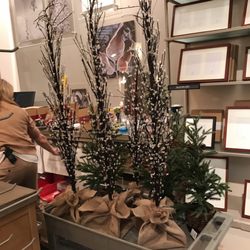 Pottery Barn - Christmas everywhere