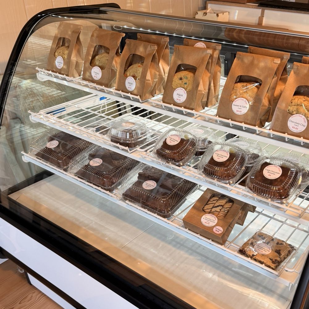 Shana's Bake Shoppe - Cookies and brownies! - Cupcakes Near Me - Black Diamond, Washington Shana's Bake Shoppe - Cookies and brownies! - Cupcakes Near Me - Black Diamond, Washington
