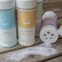 Squishy Bath and Body Goods - Squishy Bath All Natural Fine Bath Salts