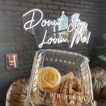 The Glazy Donut - Lemon meringue and coconut delight doughnuts - Coffee & Tea Near Me - El Paso, Texas The Glazy Donut - Lemon meringue and coconut delight doughnuts - Coffee & Tea Near Me - El Paso, Texas