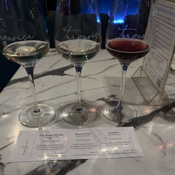 Turquoise Wine Bar - Amber Wine Flight - Wine Bars Near Me - Glendale, Arizona