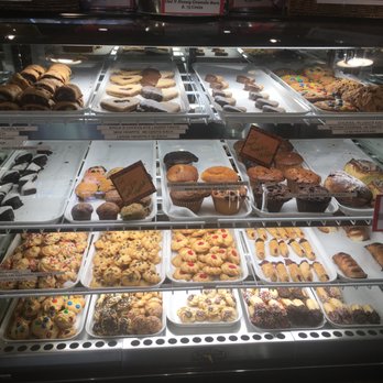 Knickerbocker Bagel - Cookies, Muffins, Pastries - Wraps Near Me - Brooklyn, New York