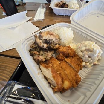 Mo Bettah's - 2 different chickens, rice, mac salad - Hawaiian Near Me - Las Vegas, Nevada Mo Bettah's - 2 different chickens, rice, mac salad - Hawaiian Near Me - Las Vegas, Nevada