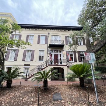 Eliza Thompson House - Eliza Thompson House - Hotels Near Me - Savannah, Georgia Eliza Thompson House - Eliza Thompson House - Hotels Near Me - Savannah, Georgia