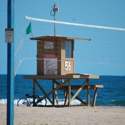 Yes, we deliver volley ball nets!