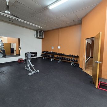 Anytime Fitness - Gyms Near Me - Dubuque, Iowa Anytime Fitness - Gyms Near Me - Dubuque, Iowa