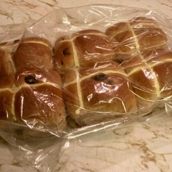 Mundy Park Bakery - A quick in and out shop stop this morning - daughter added a 6-pack of hot cross buns to her purchase as a treat for us.