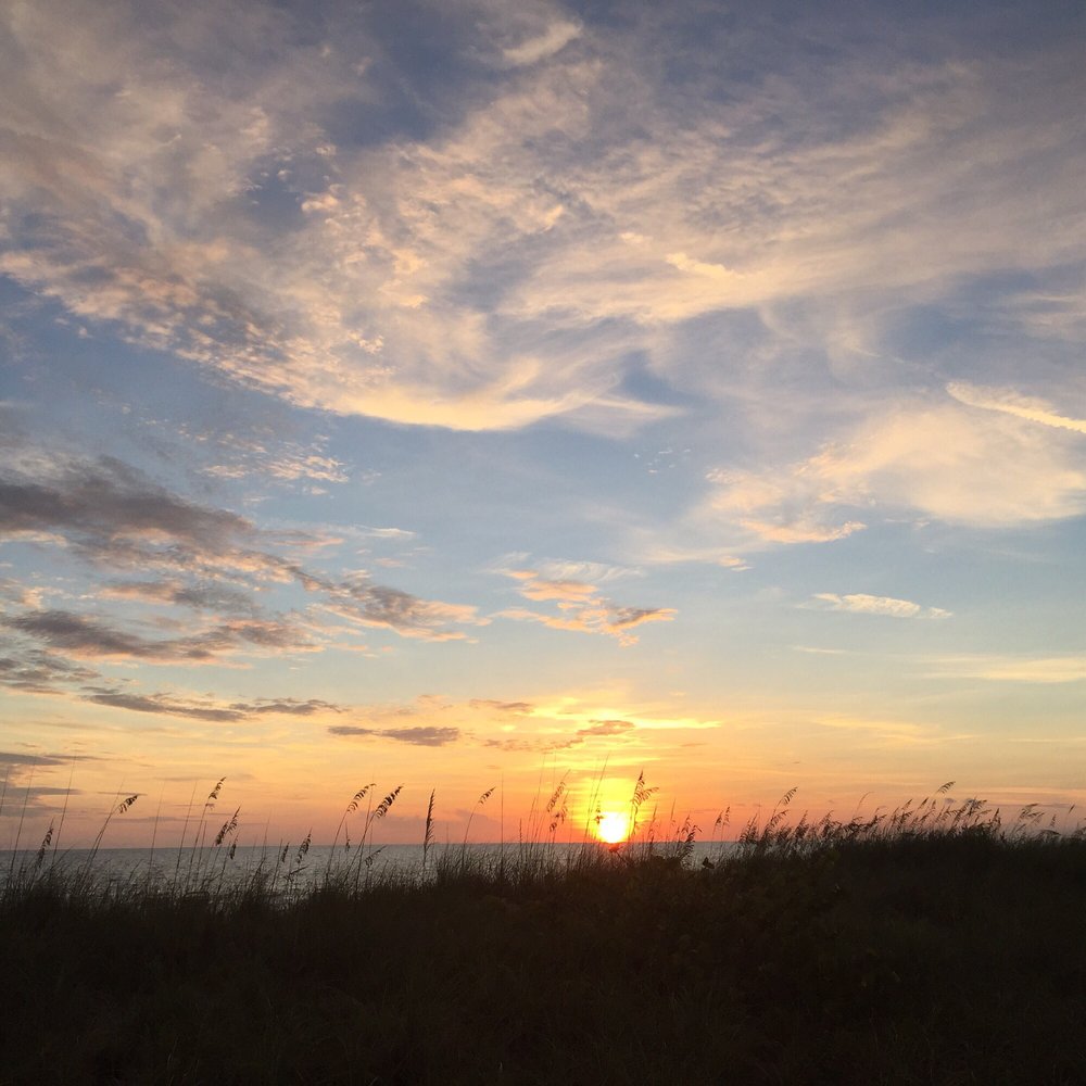 Longboat Key Beaches - This sunset didn't seem real... - Beaches Near Me