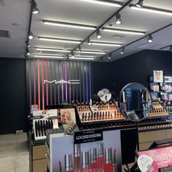 MAC Cosmetics
