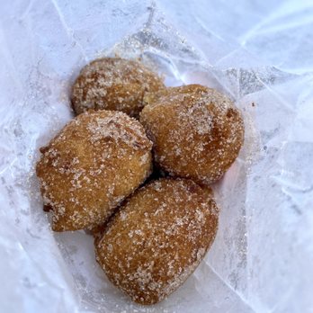 Old Cider Mill - Apple fritters - Farmers Market Near Me - Glastonbury, Connecticut