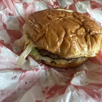 Oma's Jiffy Burger - Lg Cheeseburger - Burgers Near Me - Waxahachie, Texas