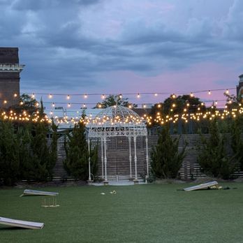 The Hotel Chalet - Outdoor activity area - Hotels Near Me - Chattanooga, Tennessee The Hotel Chalet - Outdoor activity area - Hotels Near Me - Chattanooga, Tennessee