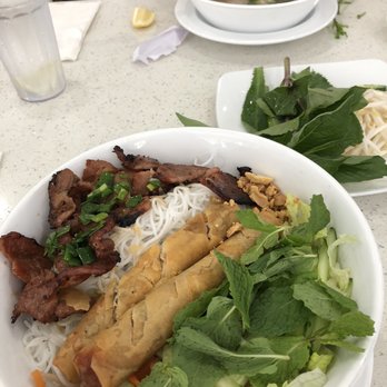 Pho Que Huong - Vietnamese Near Me - Honolulu, Hawaii Pho Que Huong - Vietnamese Near Me - Honolulu, Hawaii