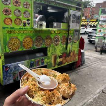 Fuskahouse - Wow - Food Trucks Near Me - Jackson Heights, New York Fuskahouse - Wow - Food Trucks Near Me - Jackson Heights, New York