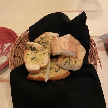 Don Chendo - Garlic bread - Pizza Near Me - Playa del Carmen, ROO Don Chendo - Garlic bread - Pizza Near Me - Playa del Carmen, ROO