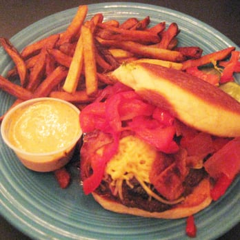 Crazy Burger - Juice Bars & Smoothies Near Me - Narragansett, Rhode Island Crazy Burger - Juice Bars & Smoothies Near Me - Narragansett, Rhode Island